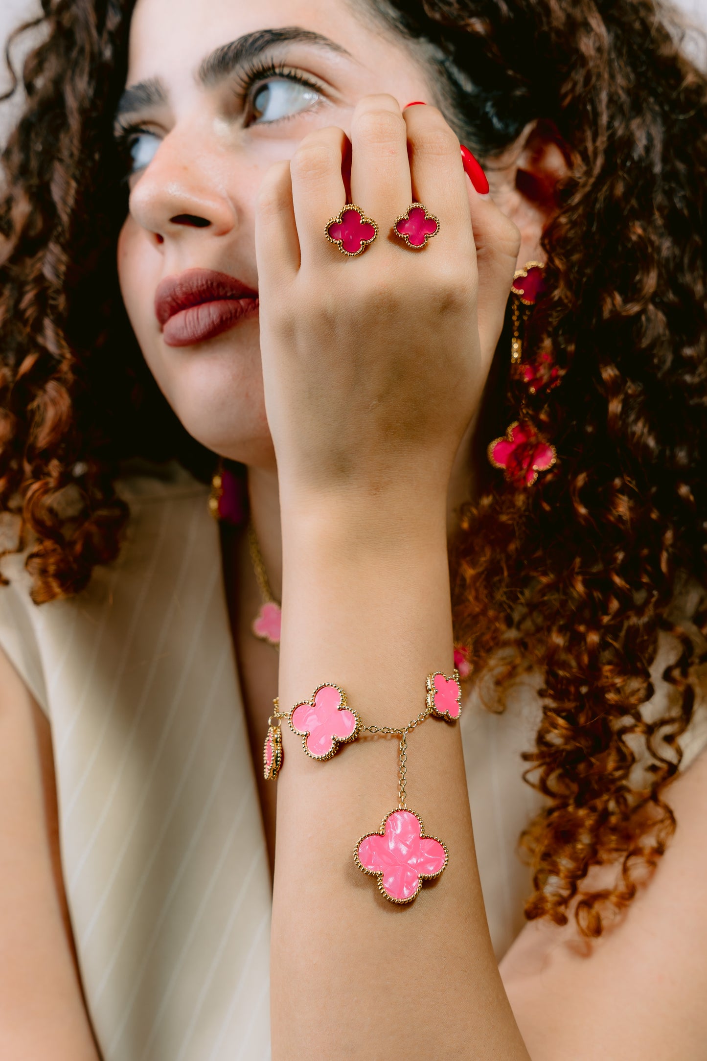 Vancleef hot pink