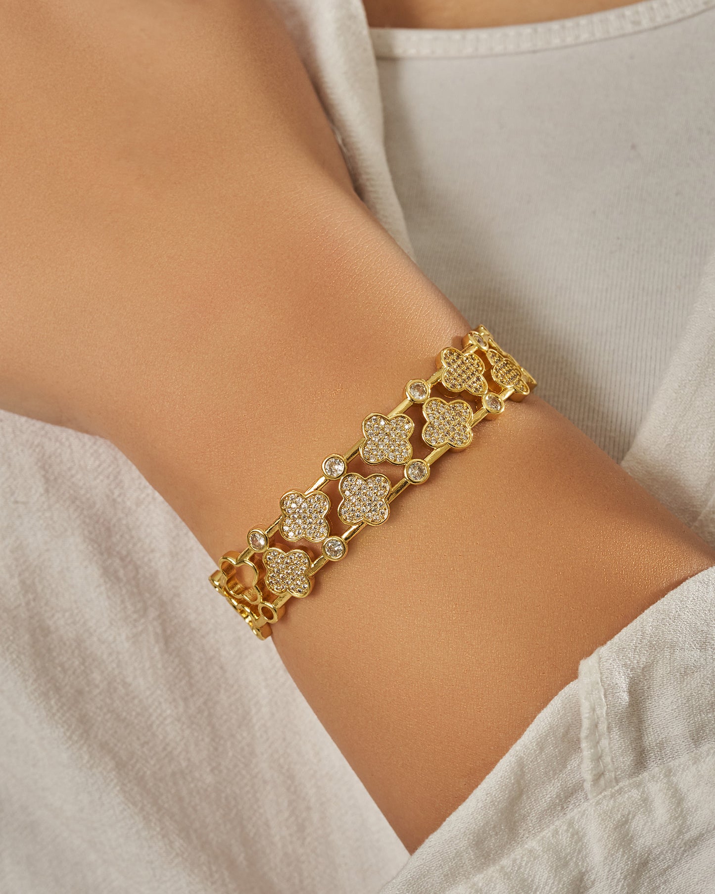 Bangle vancleef