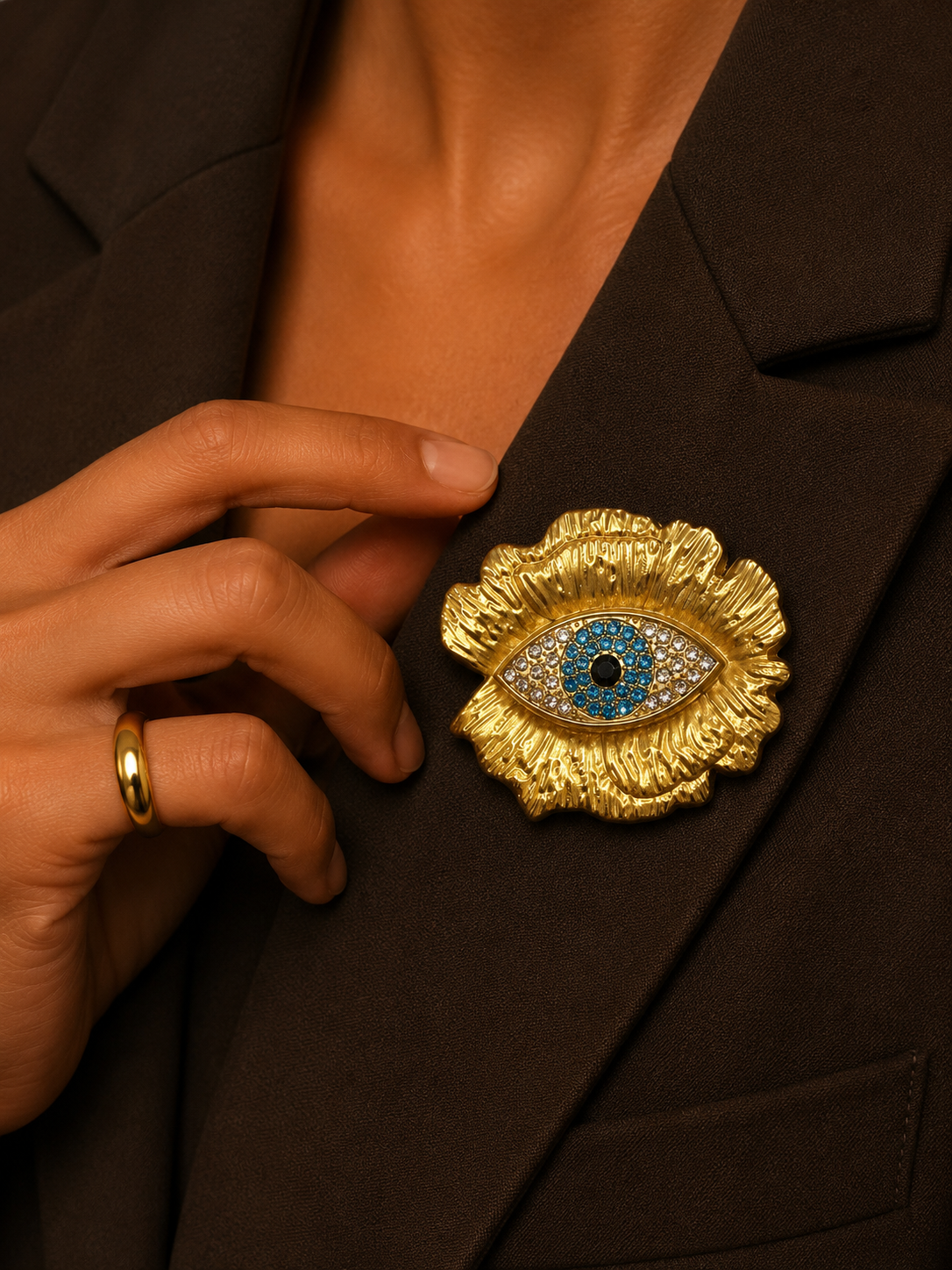 Brooch
