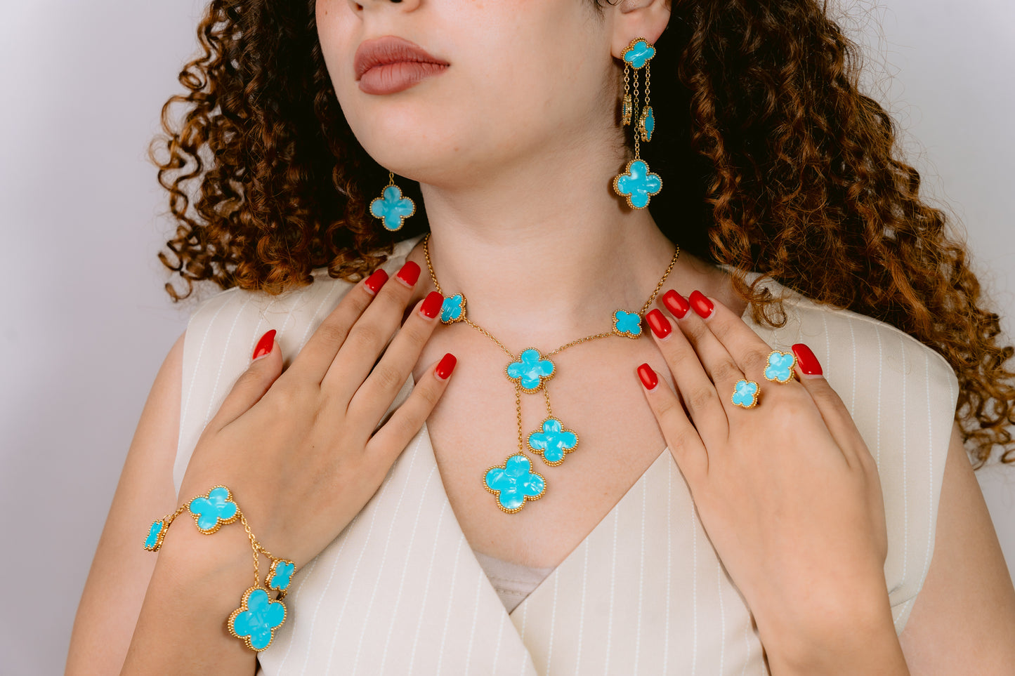 Baby blue vancleef