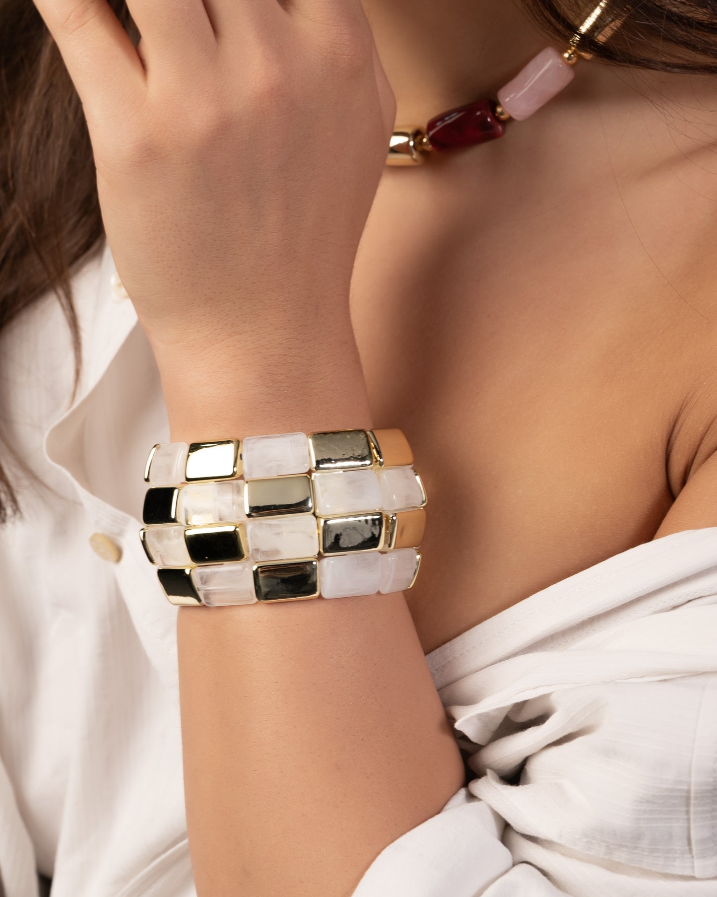 Acrylic bracelet 0011