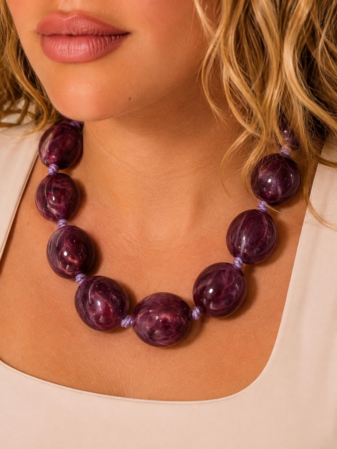 Chunky acrylic necklace
