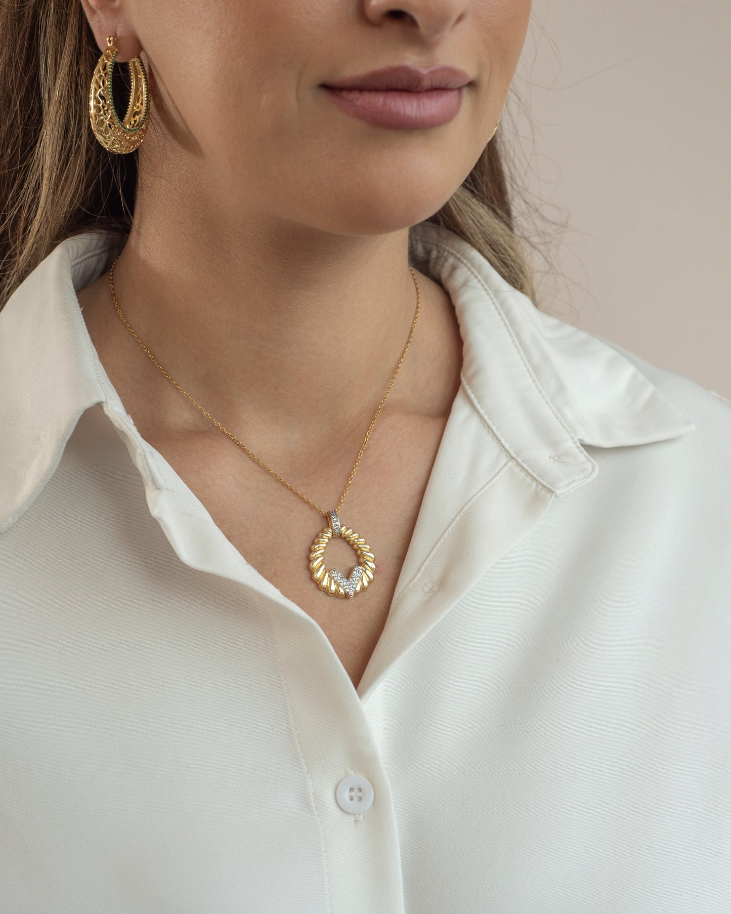 V necklace