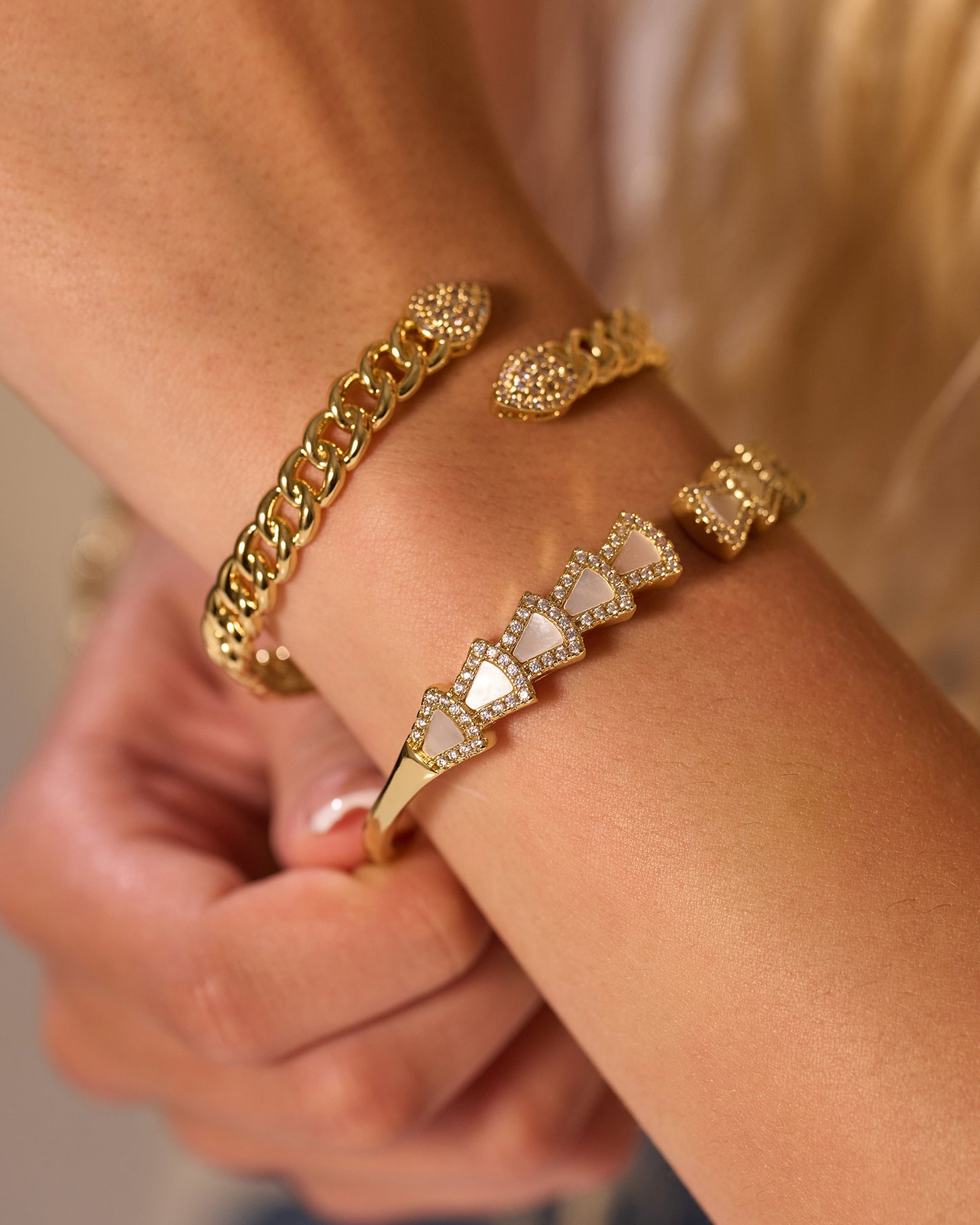 Bangles L037