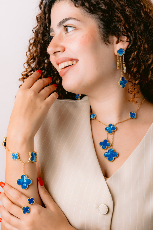 Dark blue vancleef