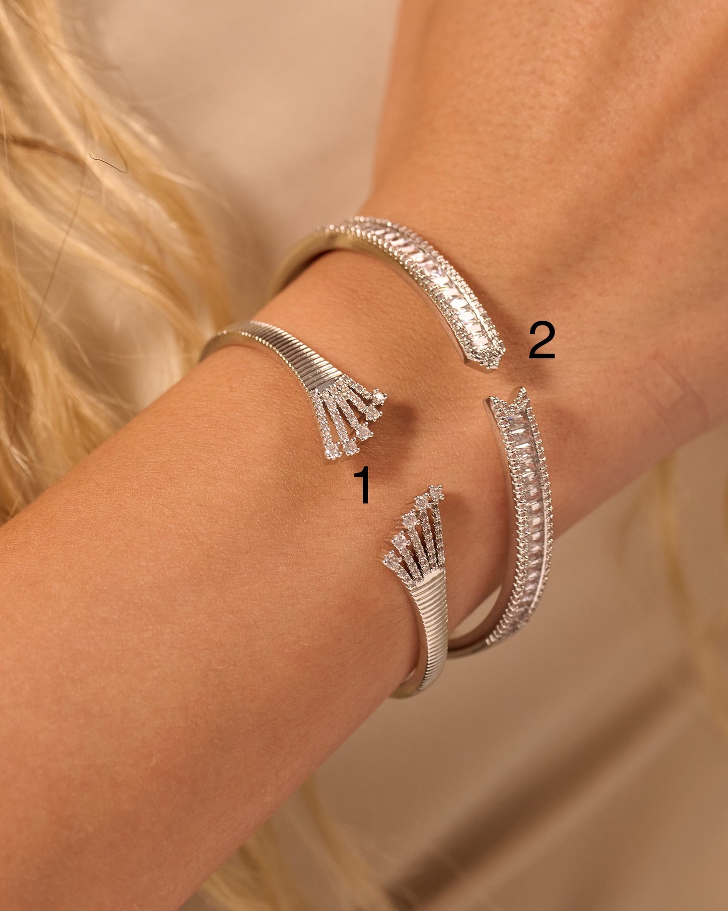 Silver bangles L022