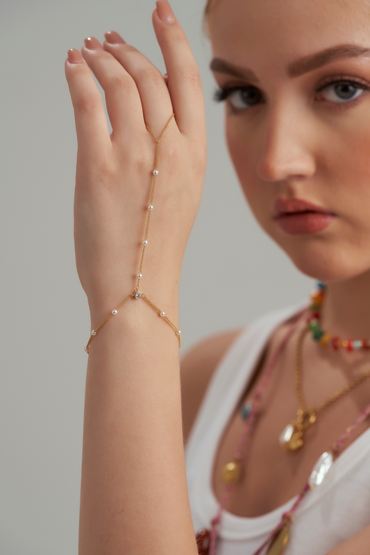 Pearl hand chain