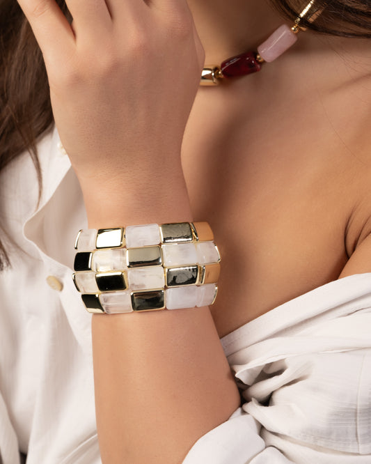 Acrylic bracelet 0011