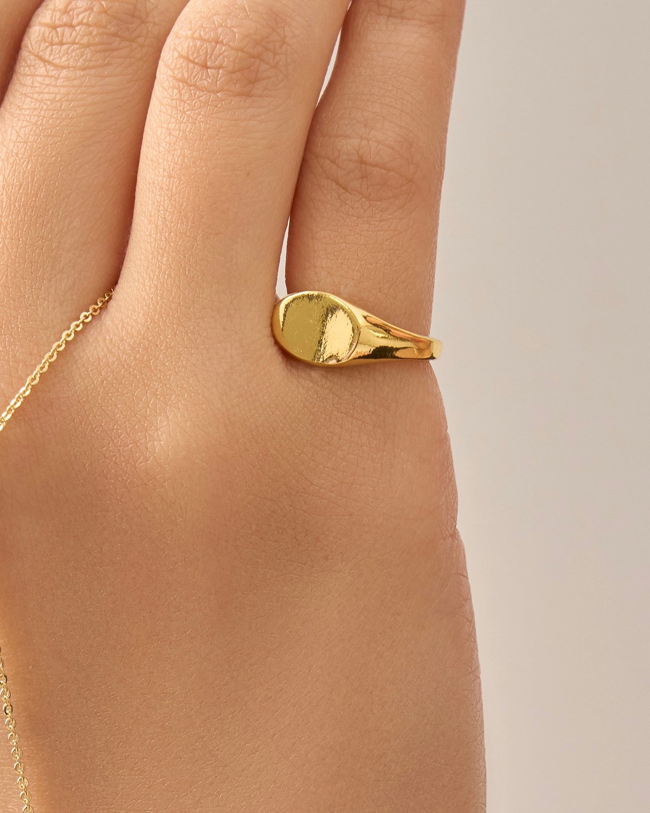Pinky ring 01