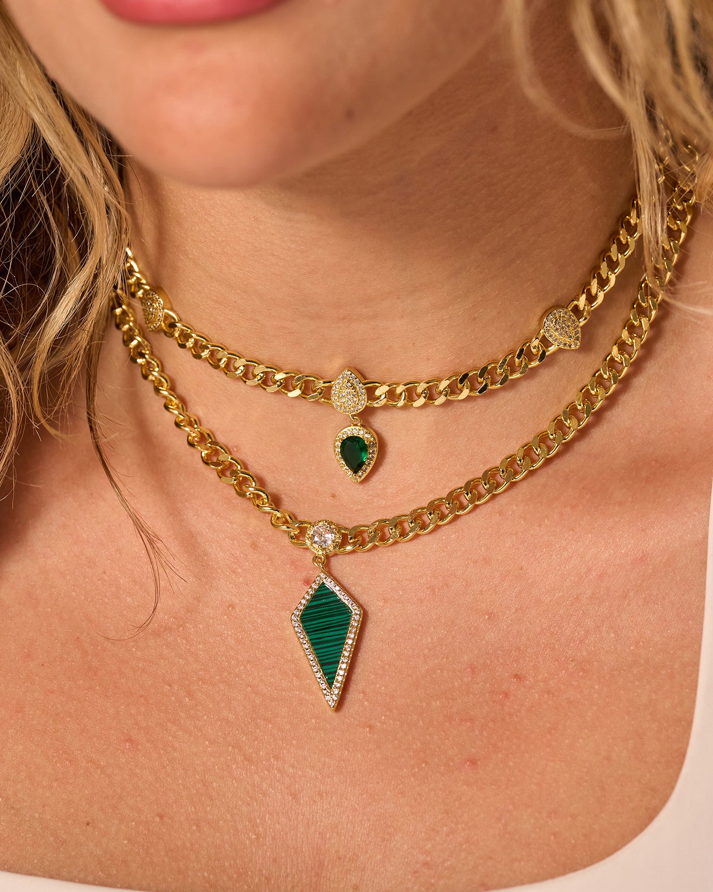 Necklaces L050