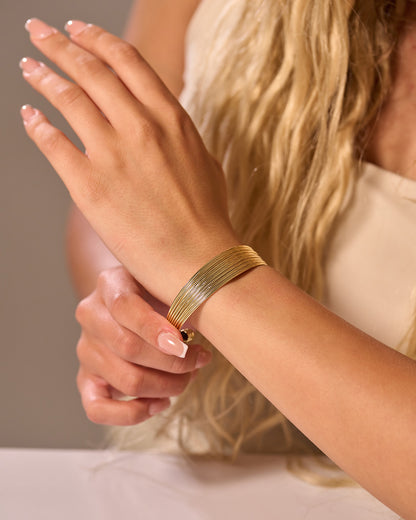 Bangle L043