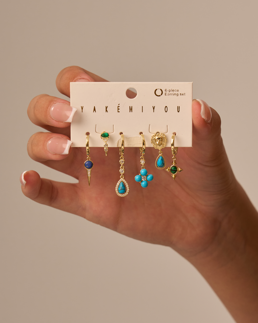 Set of earrings