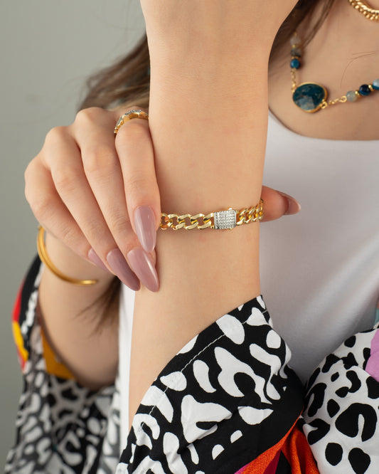 Square bangle