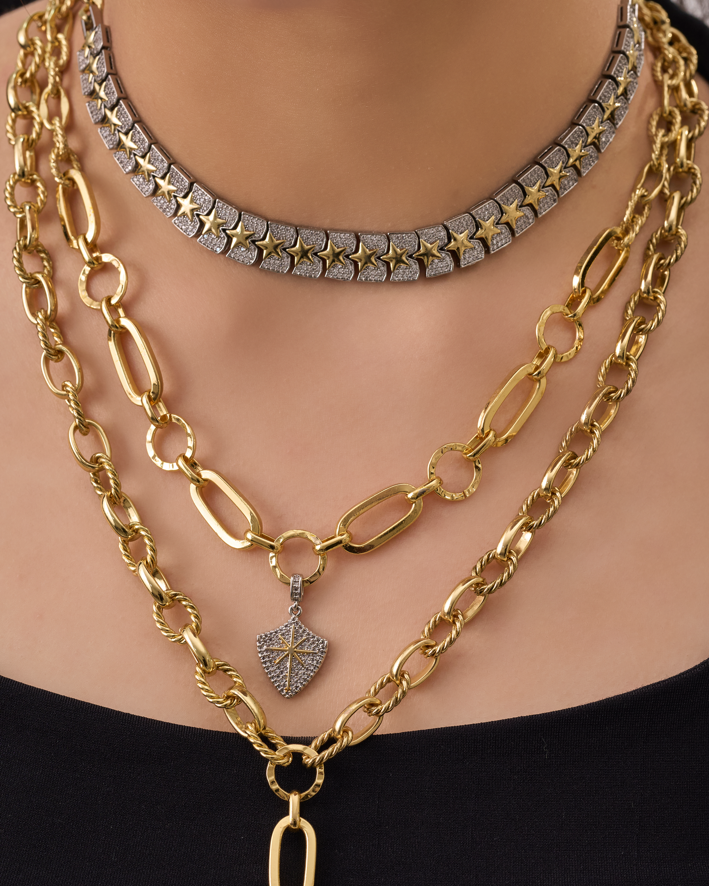 Necklaces 00980